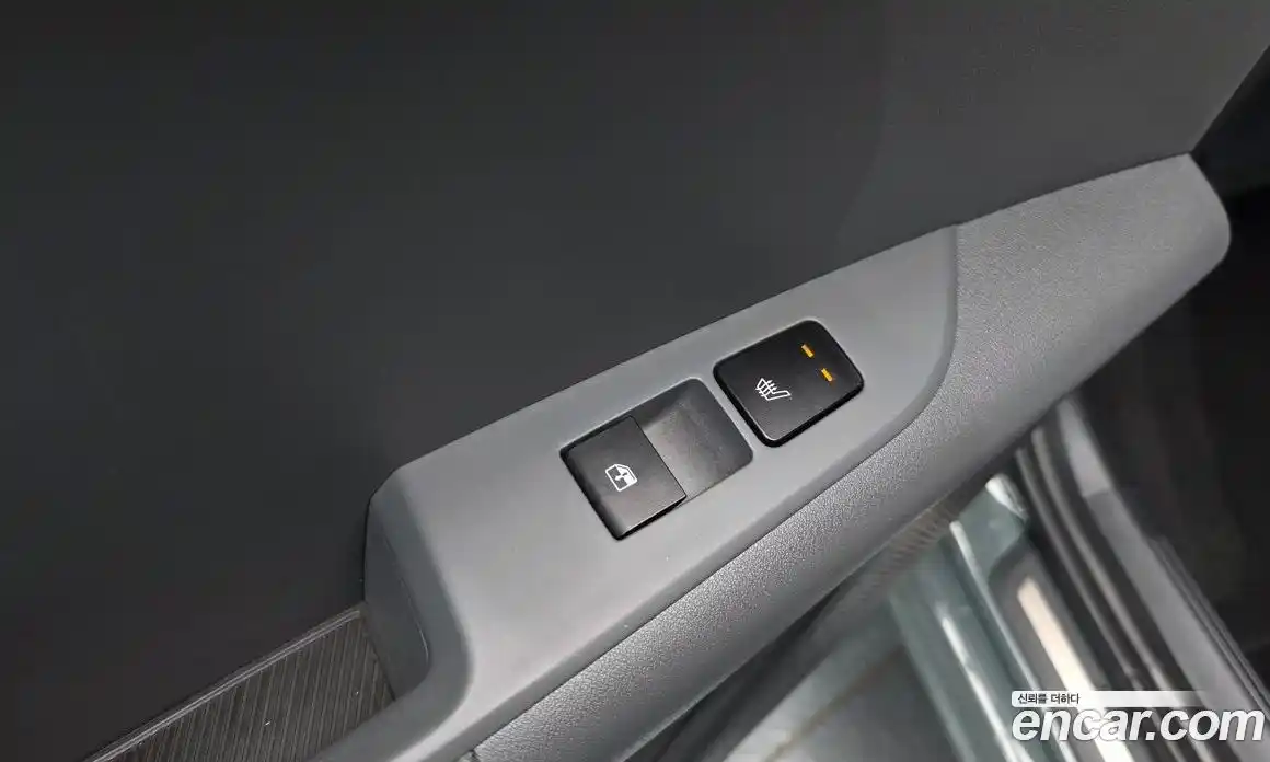 Kia Niro 2022 1.6 Автомат в Москве № 746184, фото 17