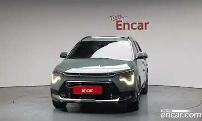 Kia Niro 2022 1.6 Автомат в Москве № 746184, миниатюра 2