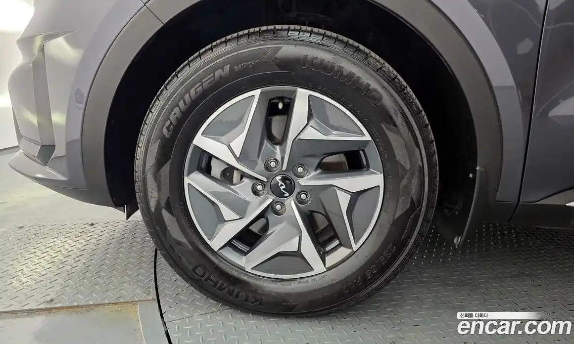 Kia Sorento 2022 1.6 Автомат в Москве № 746501, фото 5