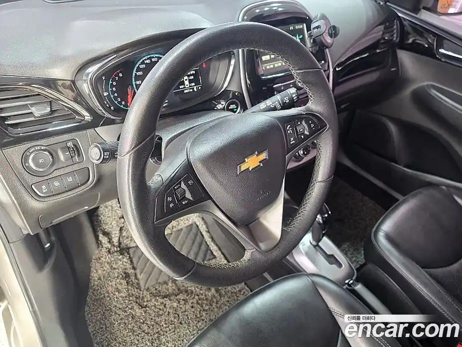 Chevrolet Spark 2016 1.0 Автомат в Москве № 747734, фото 15