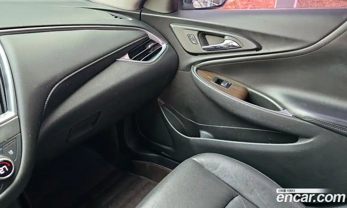 Chevrolet Malibu 2016 1.5 Автомат в Москве № 747894, фото 12