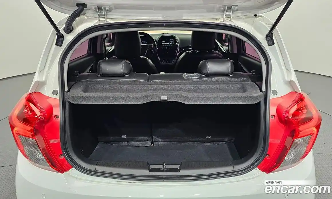 Chevrolet Spark 2016 1.0 Автомат в Москве № 747940, фото 20