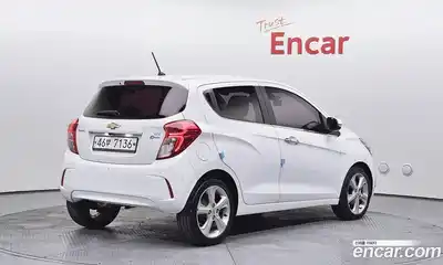 Chevrolet Spark 2016 1.0 Автомат в Москве № 747940, миниатюра 2