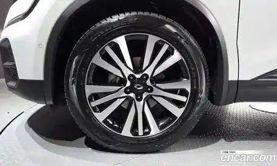 Renault QM6 2023 2.0 Автомат в Москве № 748316, миниатюра 5