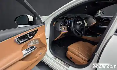 Mercedes-Benz E-Class 2024 2.0 Автомат в Москве № 749075, миниатюра 9