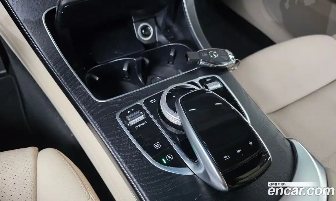 Mercedes-Benz GLC-Class 2019 2.0 Автомат в Москве № 749188, фото 17