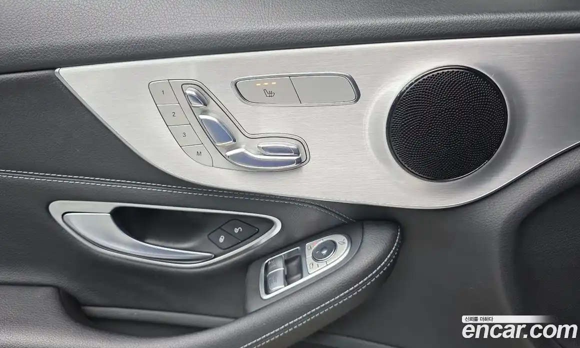 Mercedes-Benz C-Class 2017 2.0 Автомат в Москве № 749306, фото 14