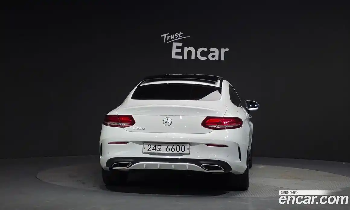 Mercedes-Benz C-Class 2017 2.0 Автомат в Москве № 749306, фото 4