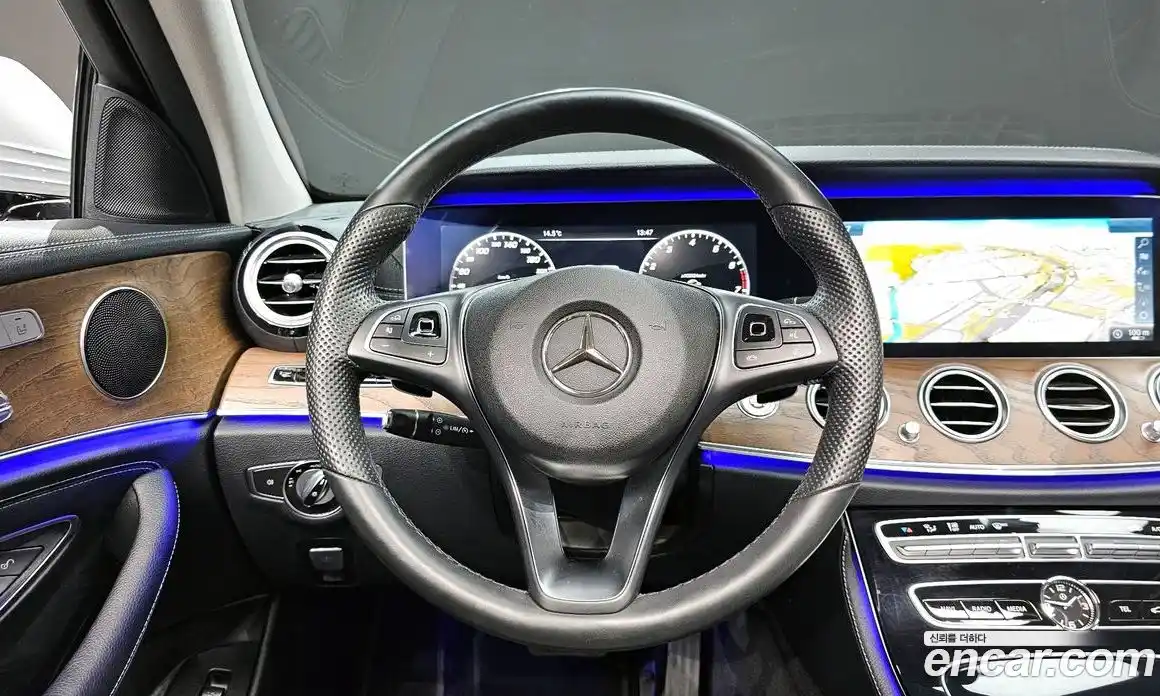 Mercedes-Benz E-Class 2017 2.0 Автомат в Москве № 749334, фото 13