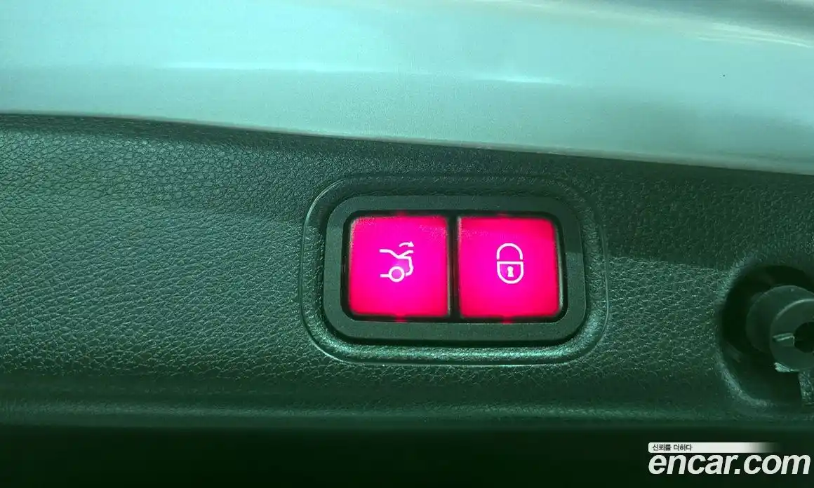 Mercedes-Benz E-Class 2017 2.0 Автомат в Москве № 749334, фото 17