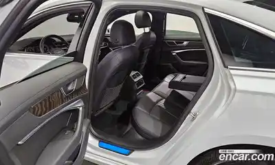 Audi A6 2019 2.0 Автомат в Москве № 749374, миниатюра 11