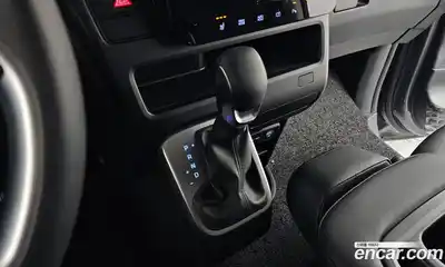 Hyundai Staria 2024 3.5 Автомат в Москве № 755987, миниатюра 9