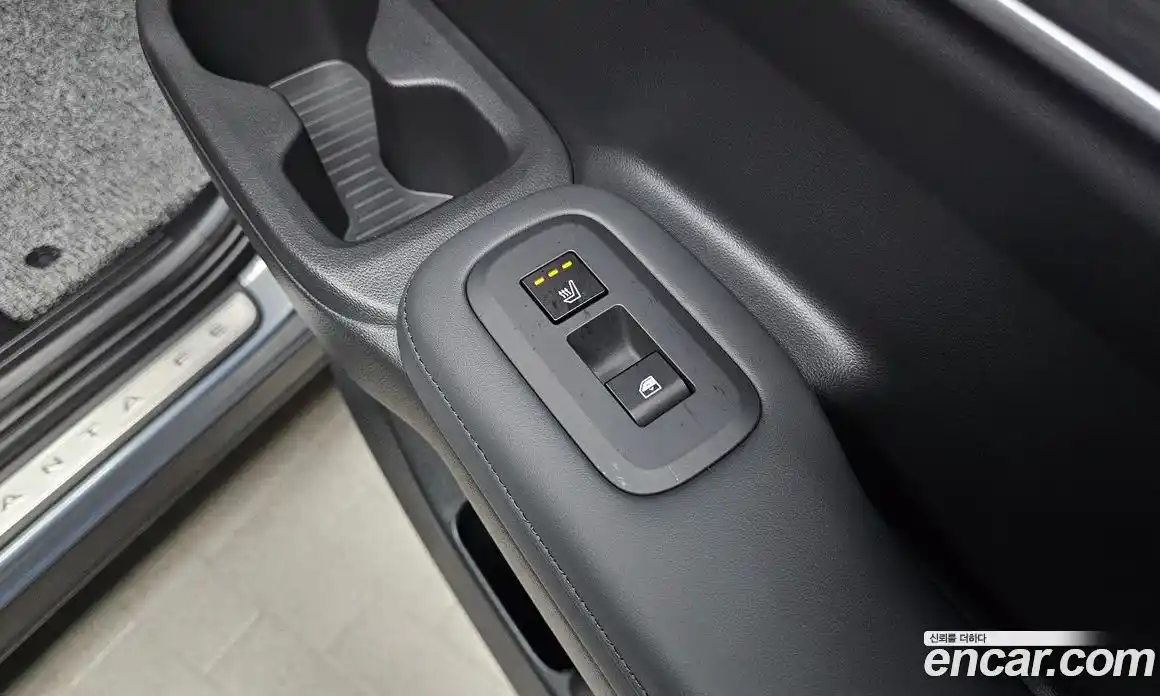 Hyundai Santa Fe 2025 1.6 Автомат в Москве № 756041, фото 19