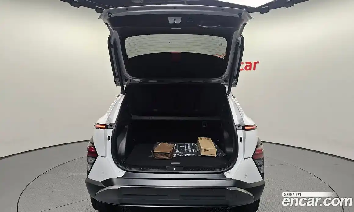 Hyundai Kona 2024 1.6 Автомат в Москве № 756094, фото 20