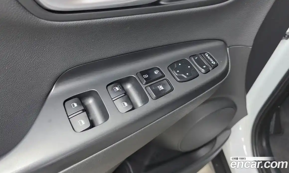 Hyundai Kona 2021 2.0 Автомат в Москве № 756130, фото 14