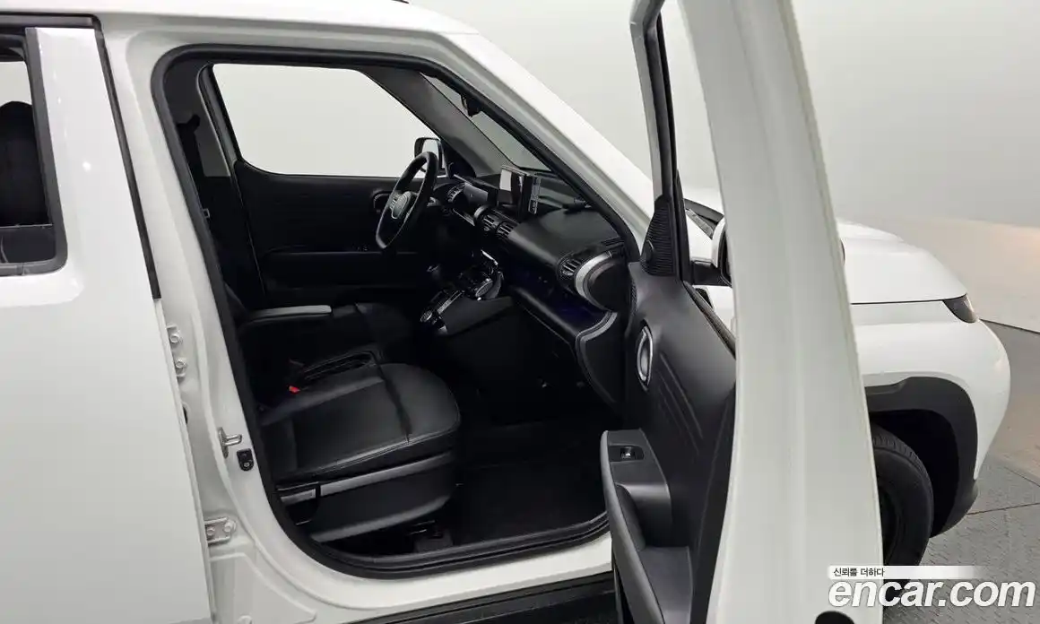 Hyundai Casper 2023 1.0 Автомат в Москве № 756715, фото 11