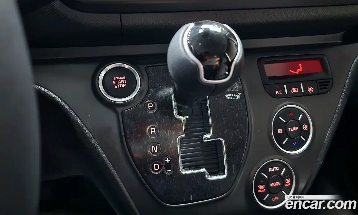 Kia Ray 2025 1.0 Автомат в Москве № 757198, фото 9