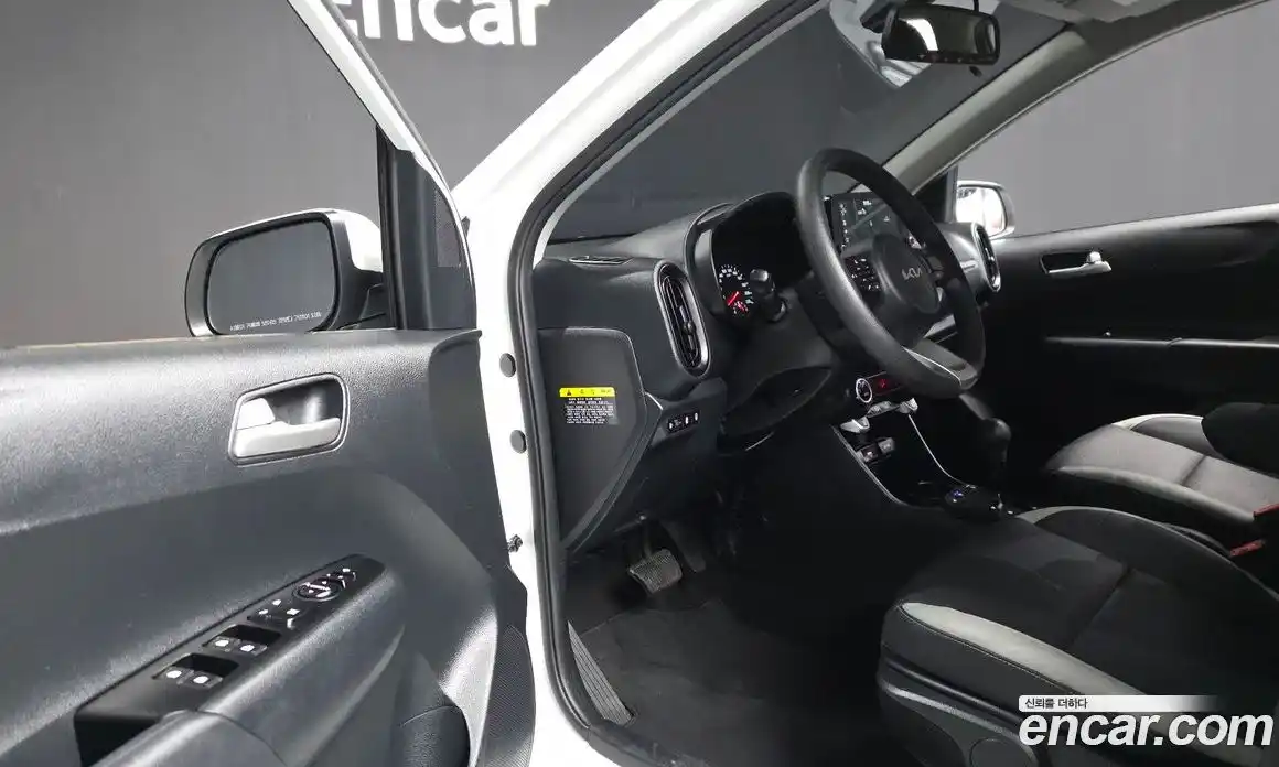 Kia Morning 2023 1.0 Автомат в Москве № 757236, фото 10