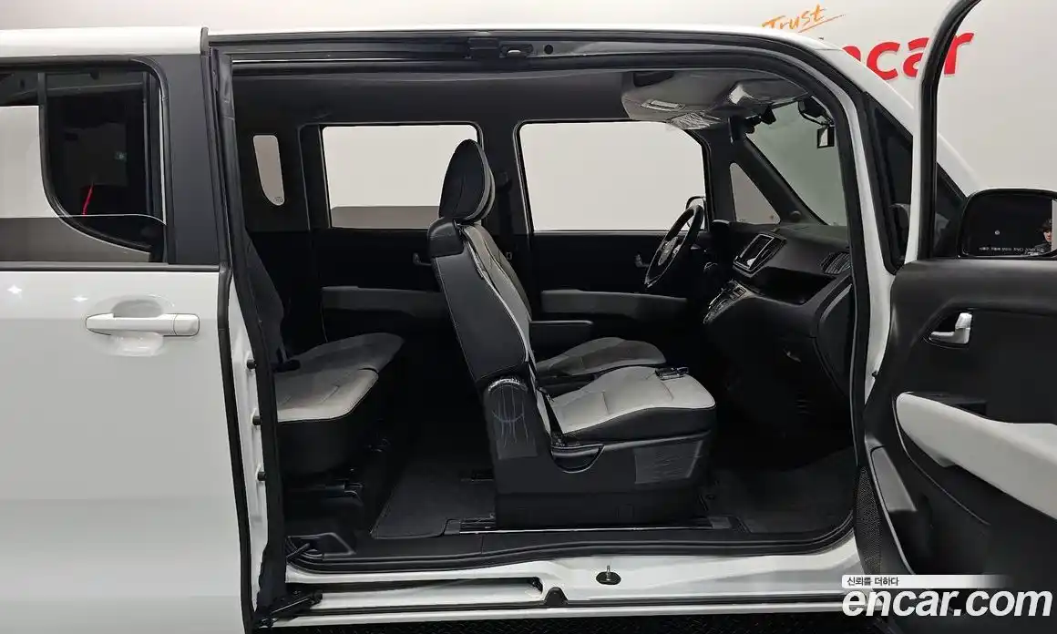 Kia Ray 2023 1.0 Автомат в Москве № 757237, фото 11