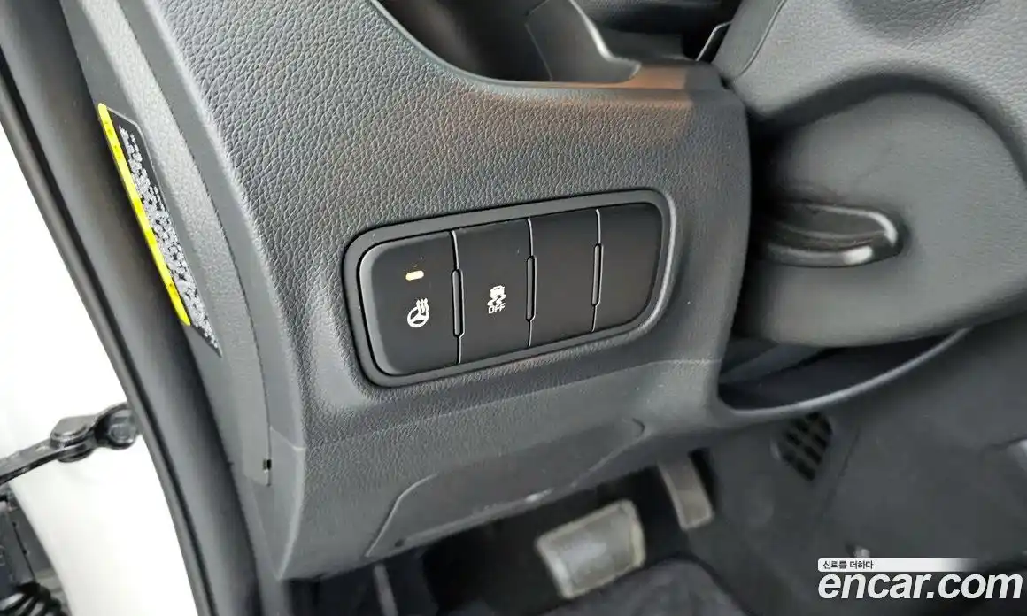 Kia Ray 2023 1.0 Автомат в Москве № 757237, фото 17