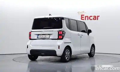 Kia Ray 2023 1.0 Автомат в Москве № 757237, миниатюра 2