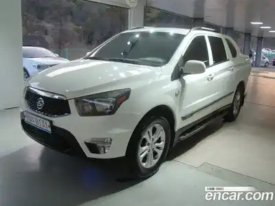 SsangYong Korando 2015 2.0 Автомат в Москве № 757252, миниатюра 3