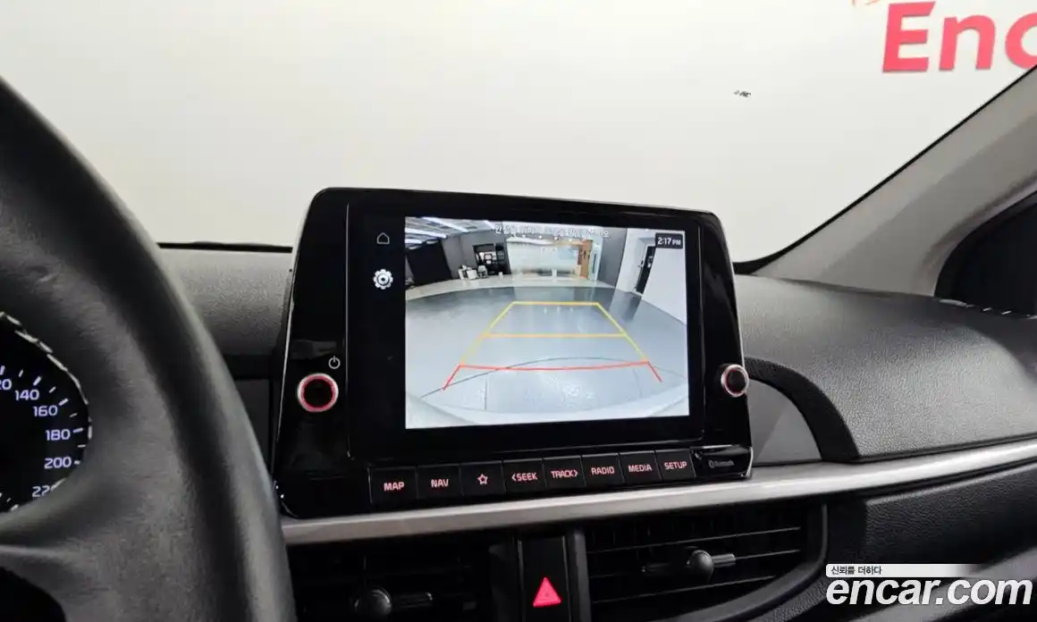 Kia Morning 2022 1.0 Автомат в Москве № 757305, фото 16