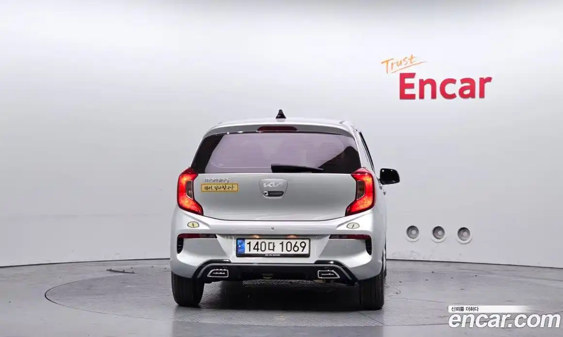 Kia Morning 2022 1.0 Автомат в Москве № 757305, фото 4