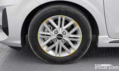 Kia Morning 2022 1.0 Автомат в Москве № 757305, миниатюра 5