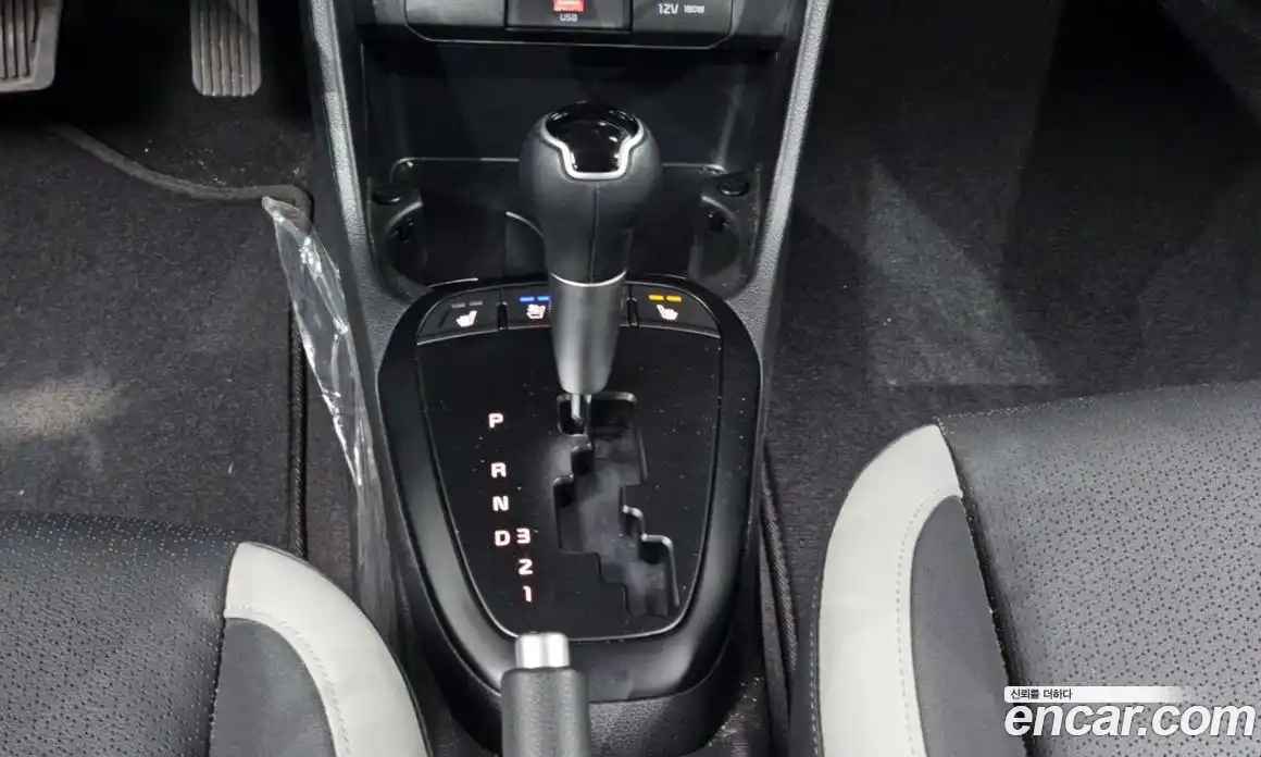 Kia Morning 2022 1.0 Автомат в Москве № 757305, фото 9