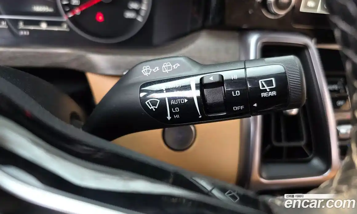 Kia Sorento 2023 2.5 Автомат в Москве № 757461, фото 18