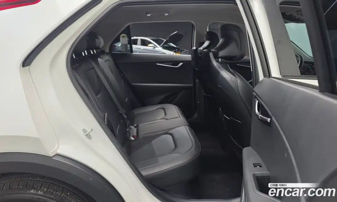 Kia Niro 2025 1.6 Автомат в Москве № 757597, фото 13