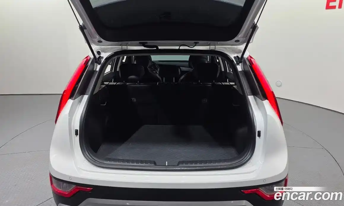 Kia Niro 2025 1.6 Автомат в Москве № 757597, фото 20