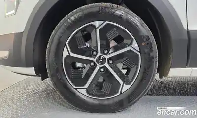 Kia Niro 2025 1.6 Автомат в Москве № 757597, миниатюра 5