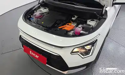 Kia Niro 2025 1.6 Автомат в Москве № 757597, миниатюра 6