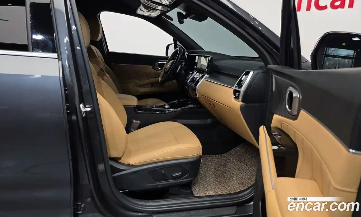 Kia Sorento 2023 2.5 Автомат в Москве № 757726, фото 11