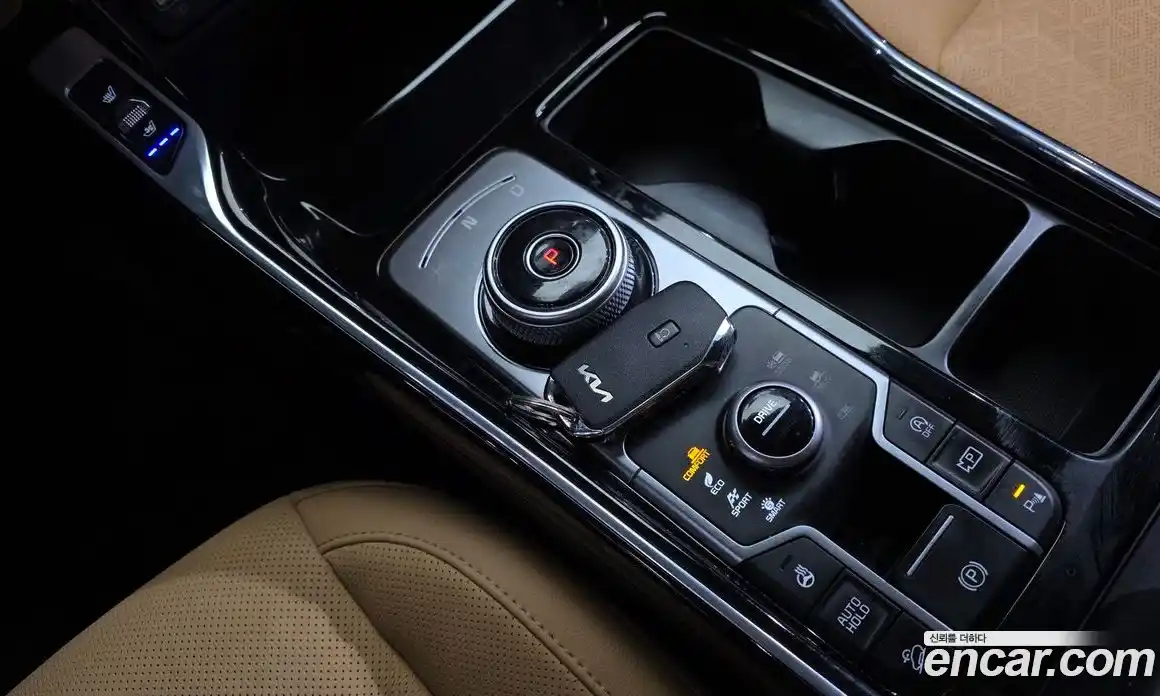 Kia Sorento 2023 2.5 Автомат в Москве № 757726, фото 9