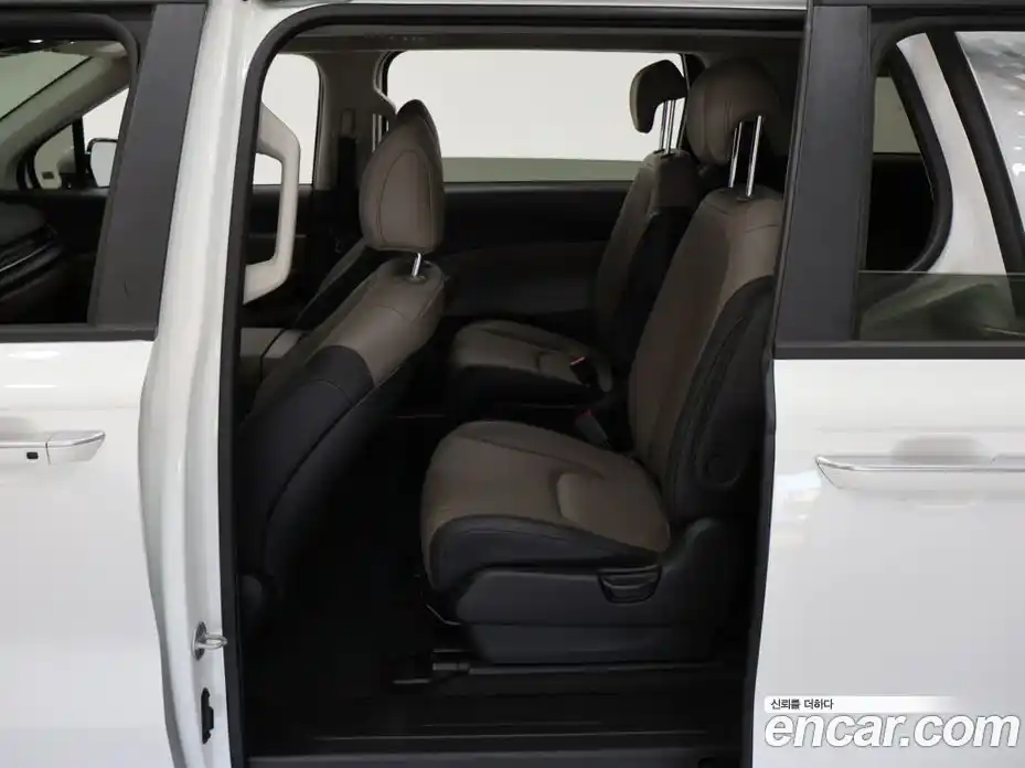 Kia Canival 2025 2.2 Автомат в Москве № 757793, фото 10