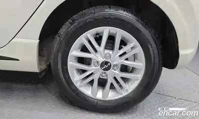 Kia Morning 2023 1.0 Автомат в Москве № 757801, миниатюра 5