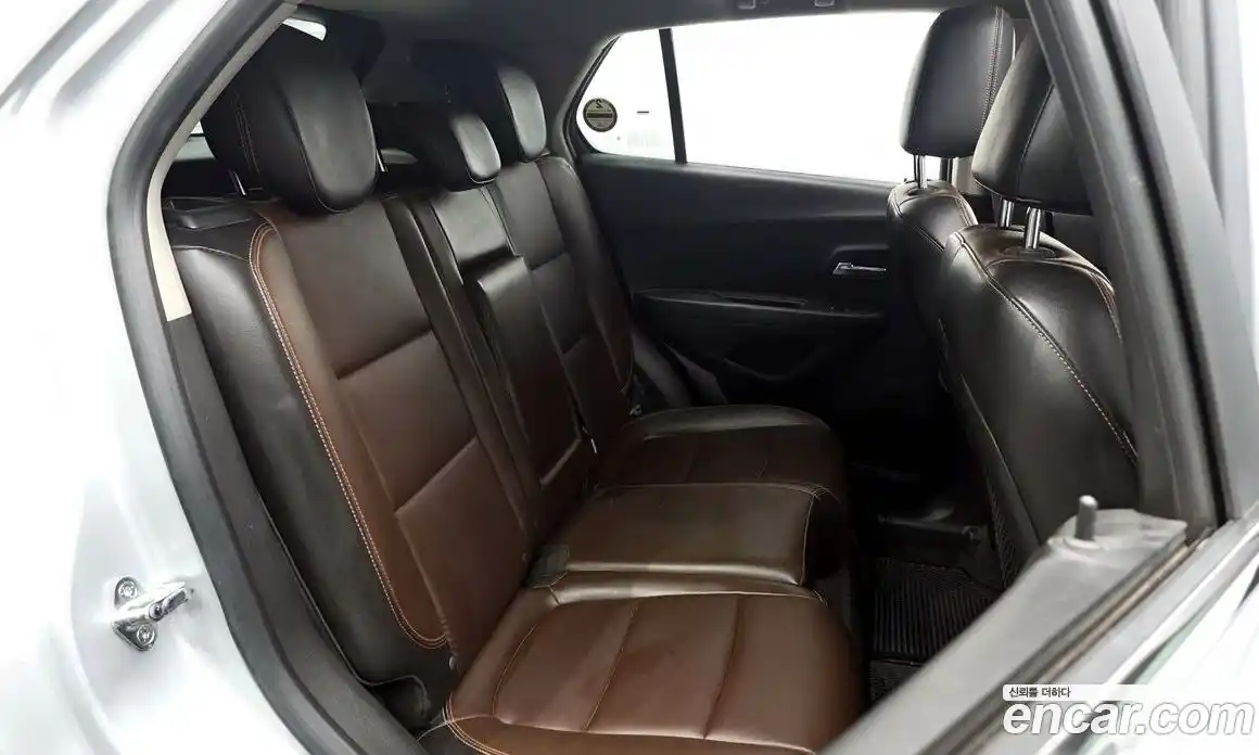 Chevrolet Trax 2015 1.6 Автомат в Москве № 758242, фото 12