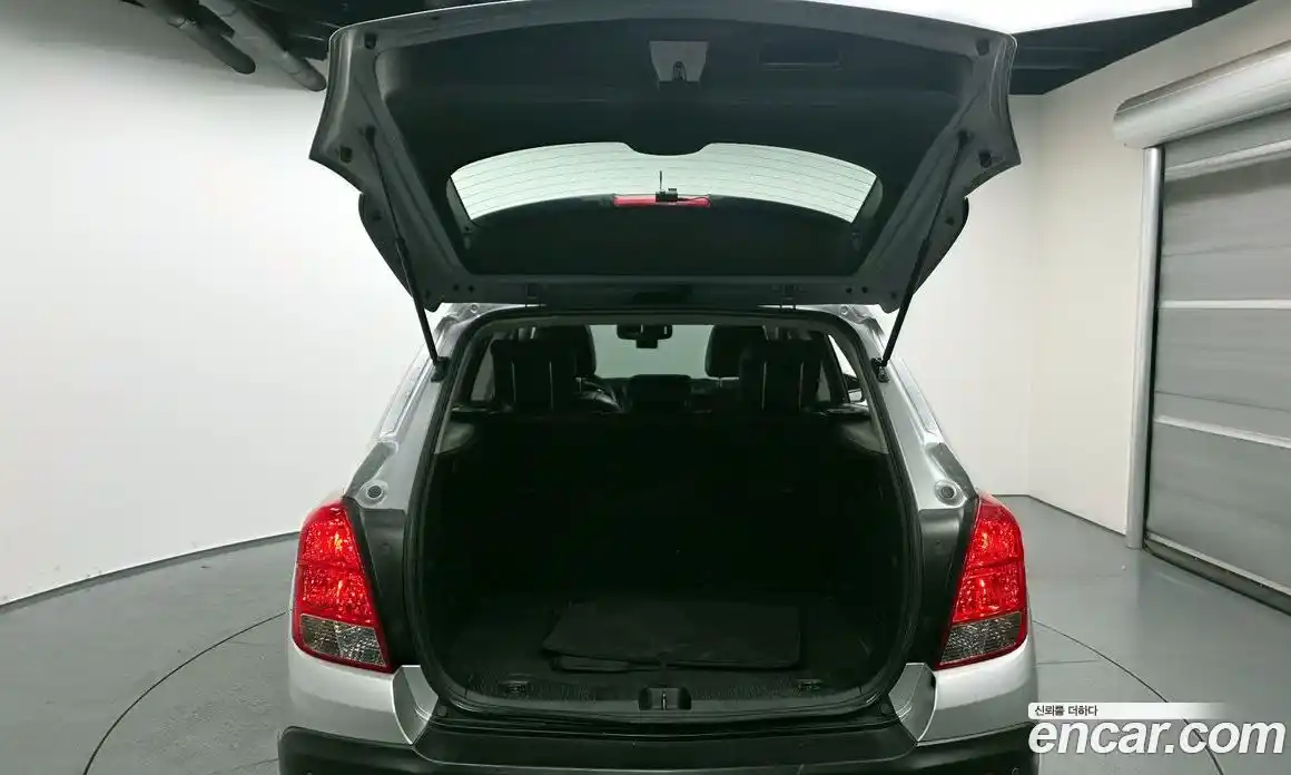 Chevrolet Trax 2015 1.6 Автомат в Москве № 758242, фото 20