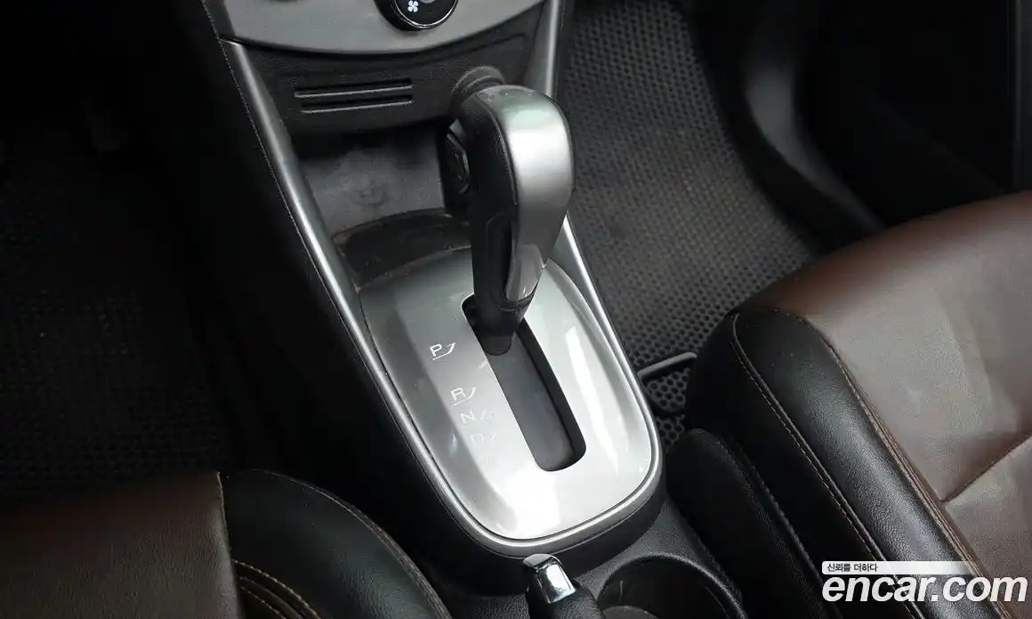 Chevrolet Trax 2015 1.6 Автомат в Москве № 758242, фото 9