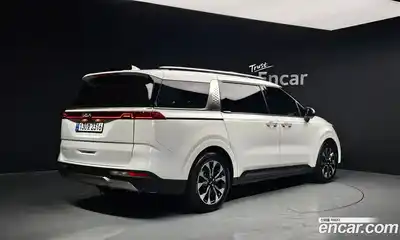 Kia Canival 2023 2.2 Автомат в Москве № 758313, миниатюра 2
