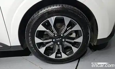 Kia Canival 2023 2.2 Автомат в Москве № 758313, миниатюра 5