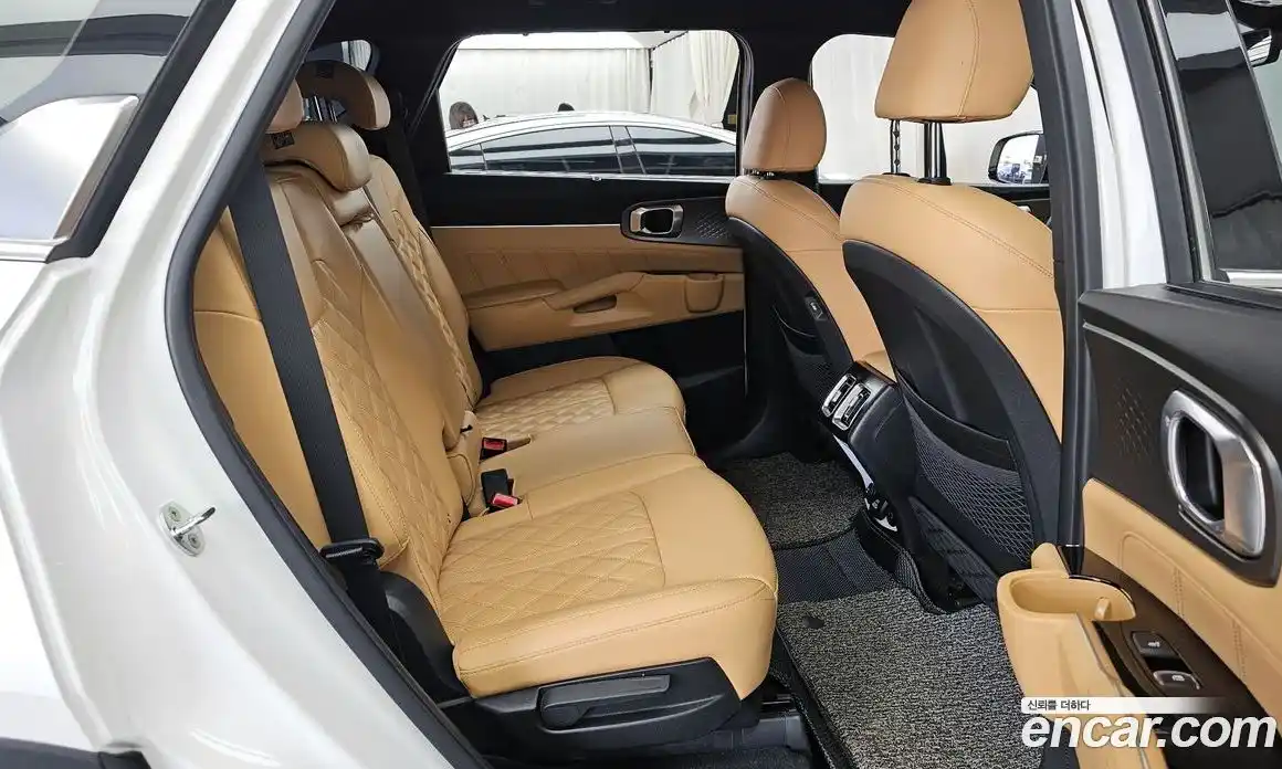 Kia Sorento 2021 1.6 Автомат в Москве № 758424, фото 12