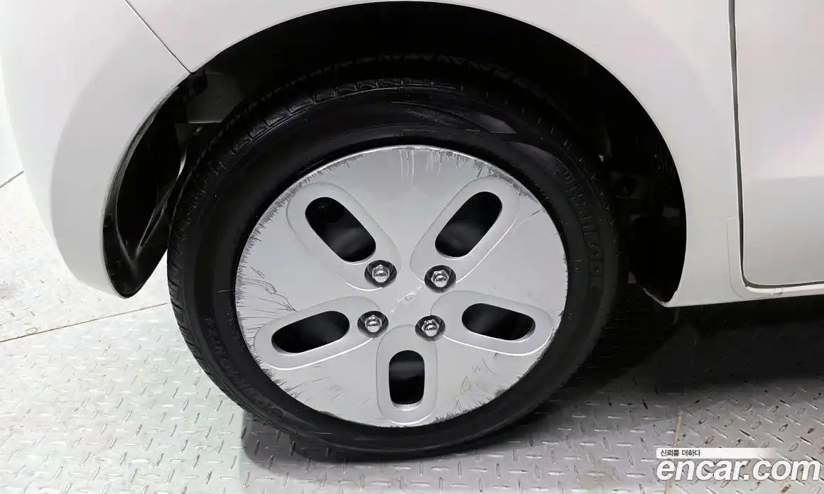 Kia Ray 2022 1.0 Автомат в Москве № 758518, фото 5