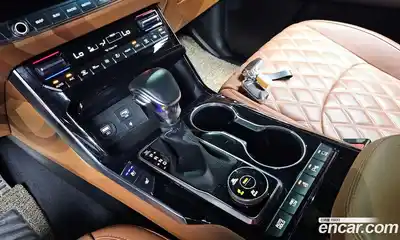 Kia Mohave 2022 3.0 Автомат в Москве № 758539, миниатюра 9