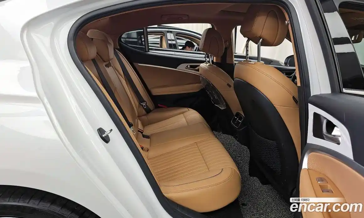 Genesis G70 2022 2.0 Автомат в Москве № 759009, фото 12