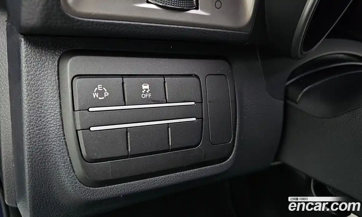 SsangYong TIBOLI 2016 1.6 Автомат в Москве № 759852, фото 17