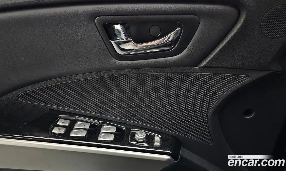 SsangYong TIBOLI 2016 1.6 Автомат в Москве № 759852, фото 19